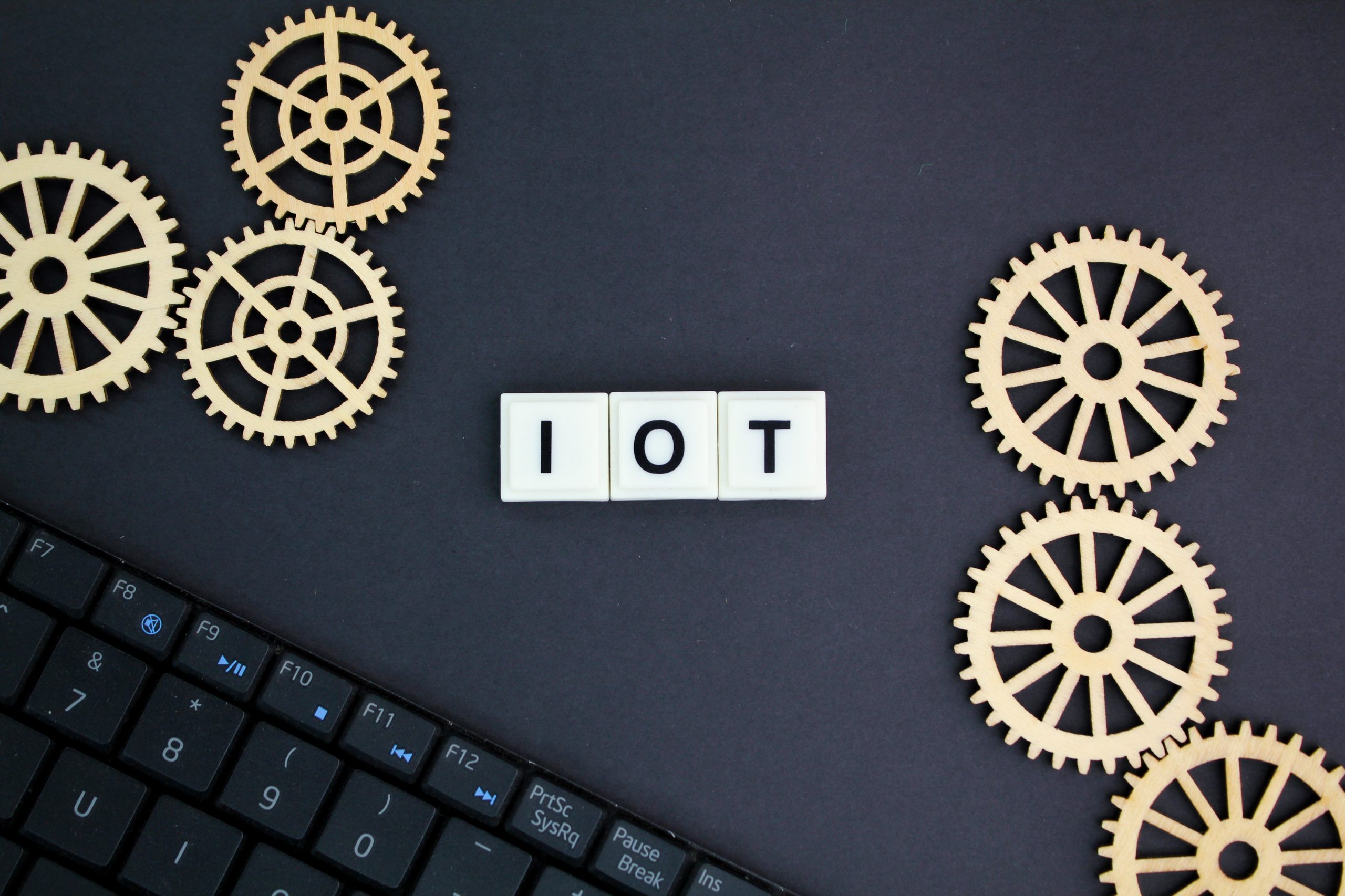 Smart Machines, Smarter Business: How Industrial IoT is Revolutionizing Operations